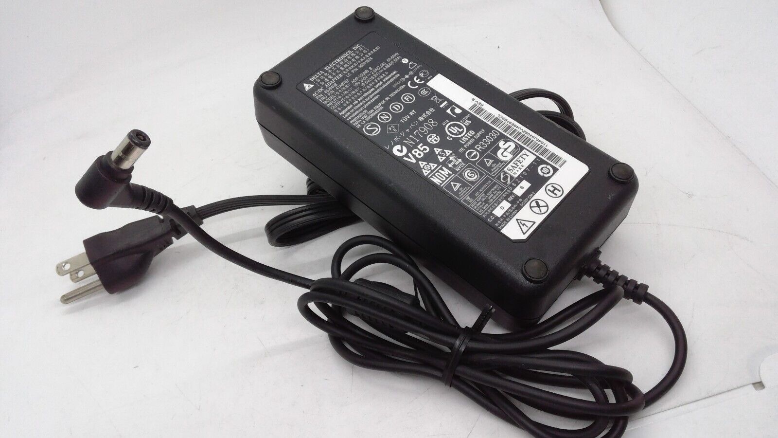 *Brand NEW*Delta Electronics ADP-150NB B 150W Output 19.5V 6.66A AC/DC Adapter